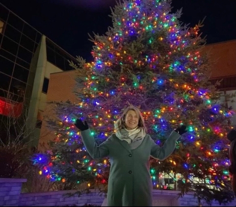 mayor tree lighting
